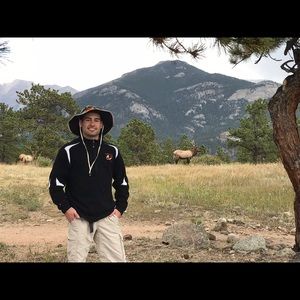 Meet your Posher, Nicholas